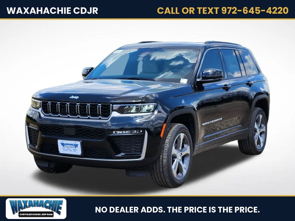 New 2026 Diamond Black Crystal Pearl-Coat Exterior Paint Jeep Limited image 2