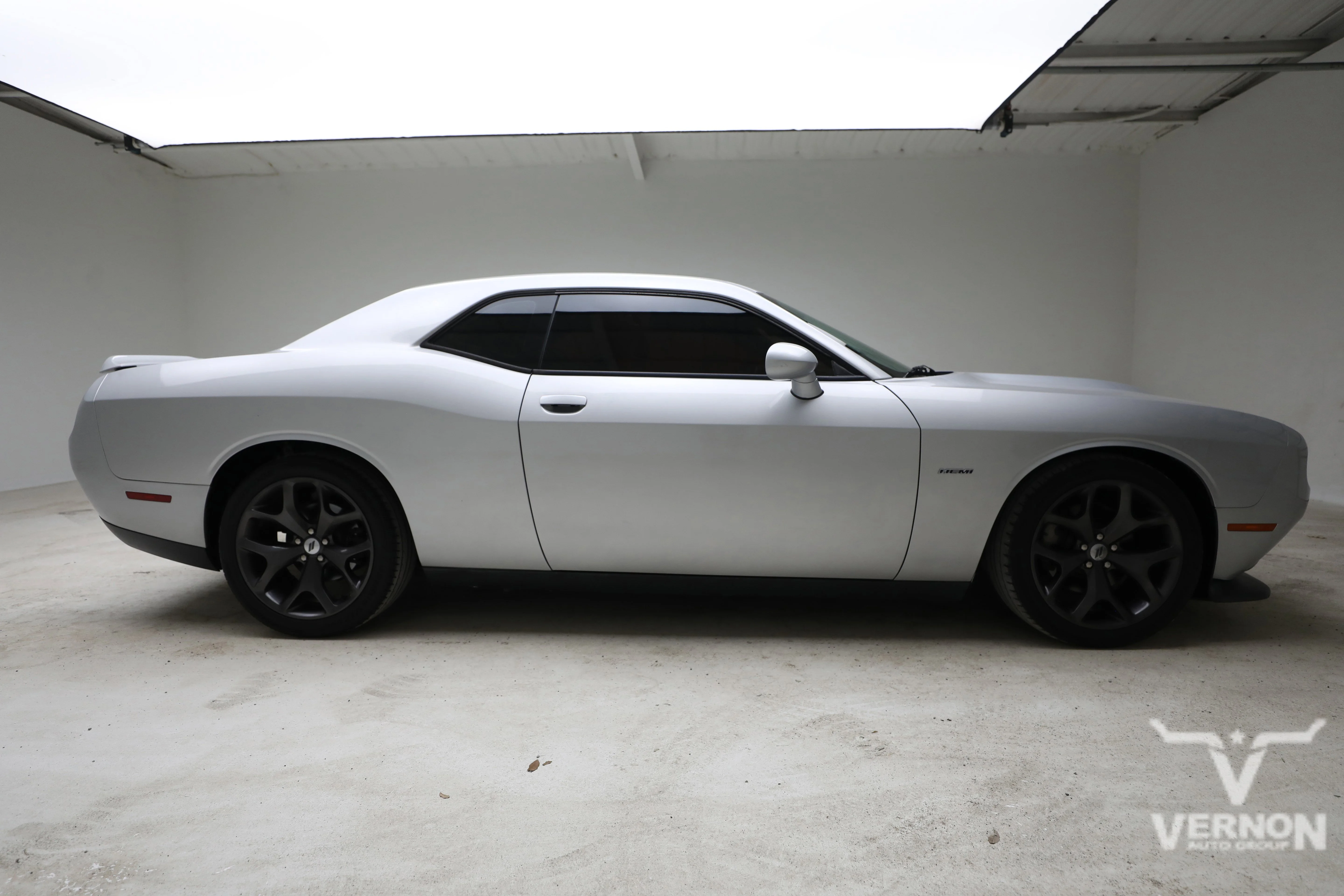 Pre-Owned 2019 Dodge Challenger R/T Coupe RWD