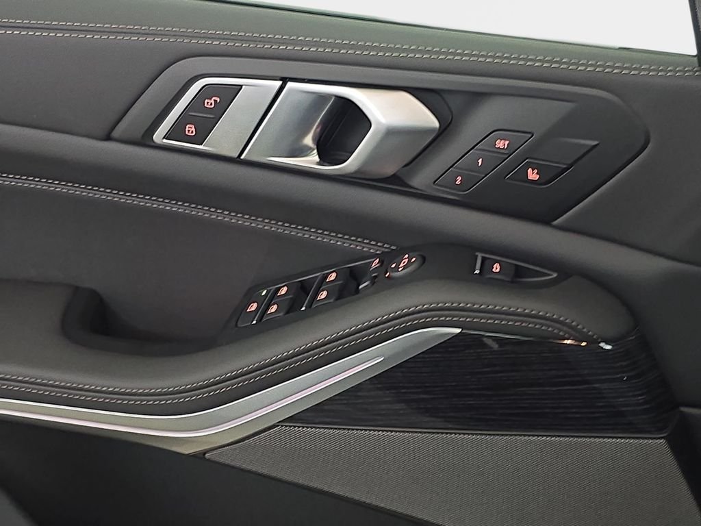 New 2026 Brooklyn Grey Metallic BMW xDrive50e image 27