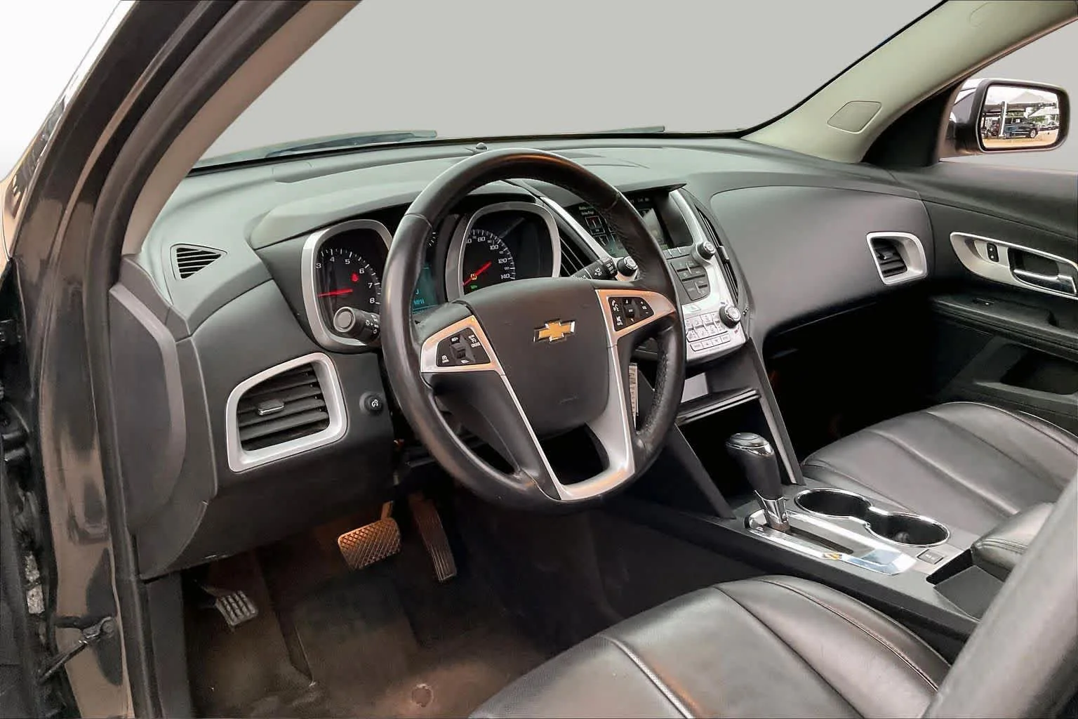 Used 2017 Nightfall Gray Metallic Chevrolet Premier image 16