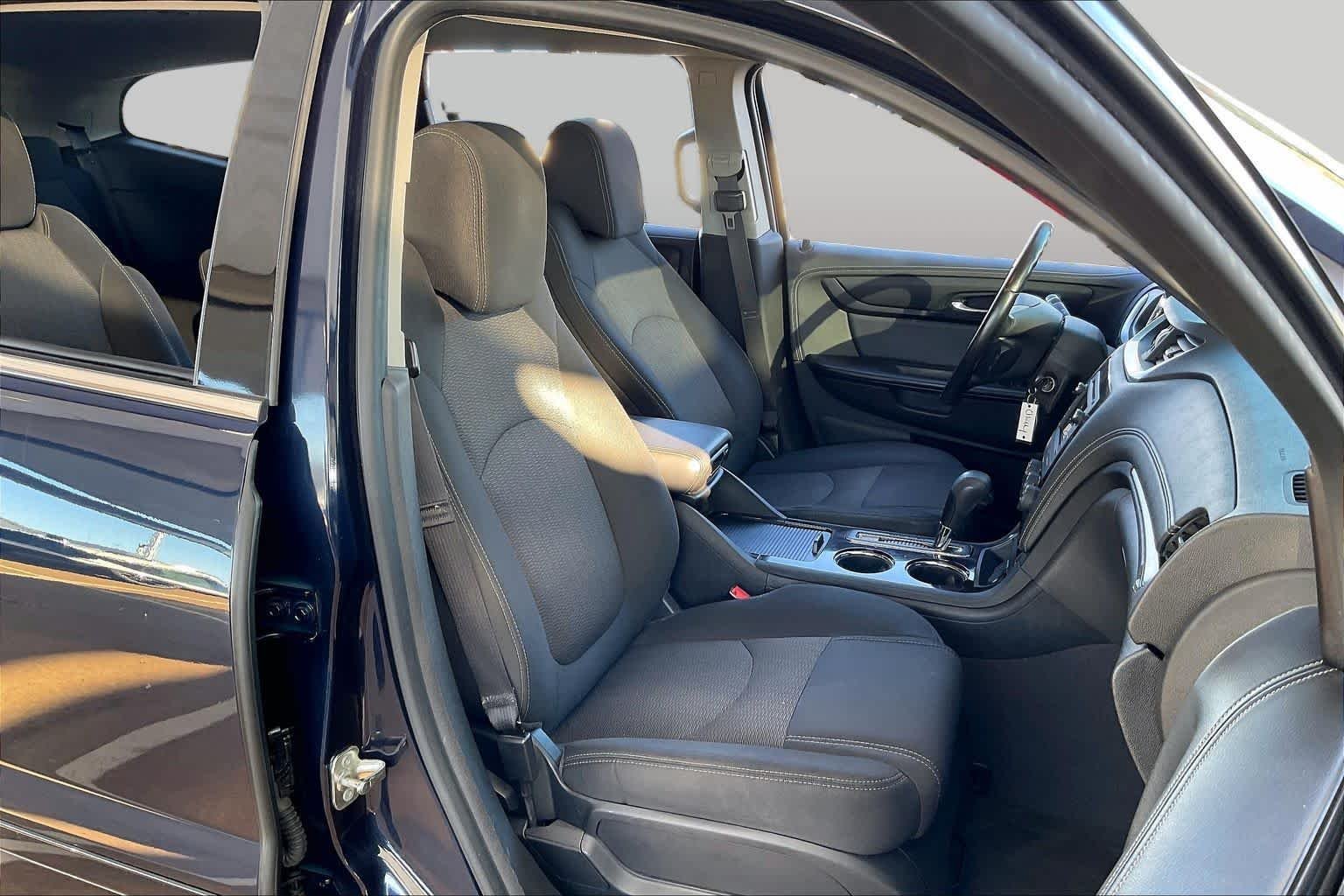 Used 2017 Blue Velvet Metallic Chevrolet LT image 9