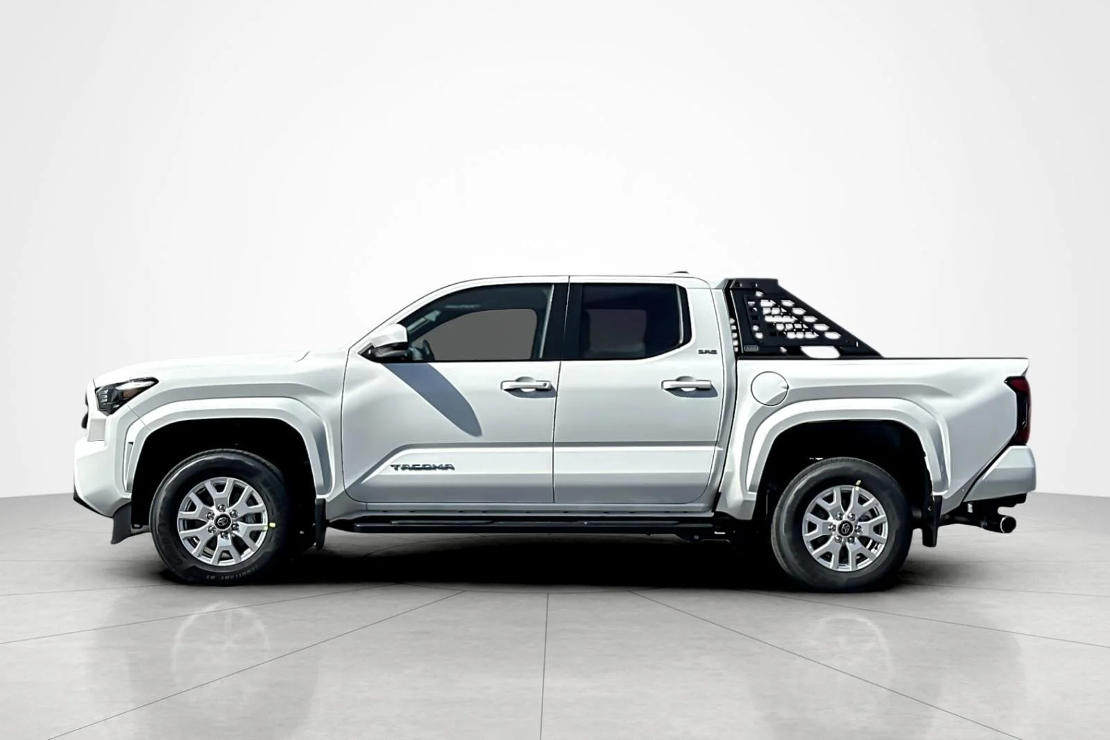 New 2026 Ice Cap Toyota  SR5 image 2