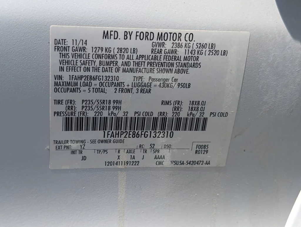 Used 2015 White Ford SEL image 17