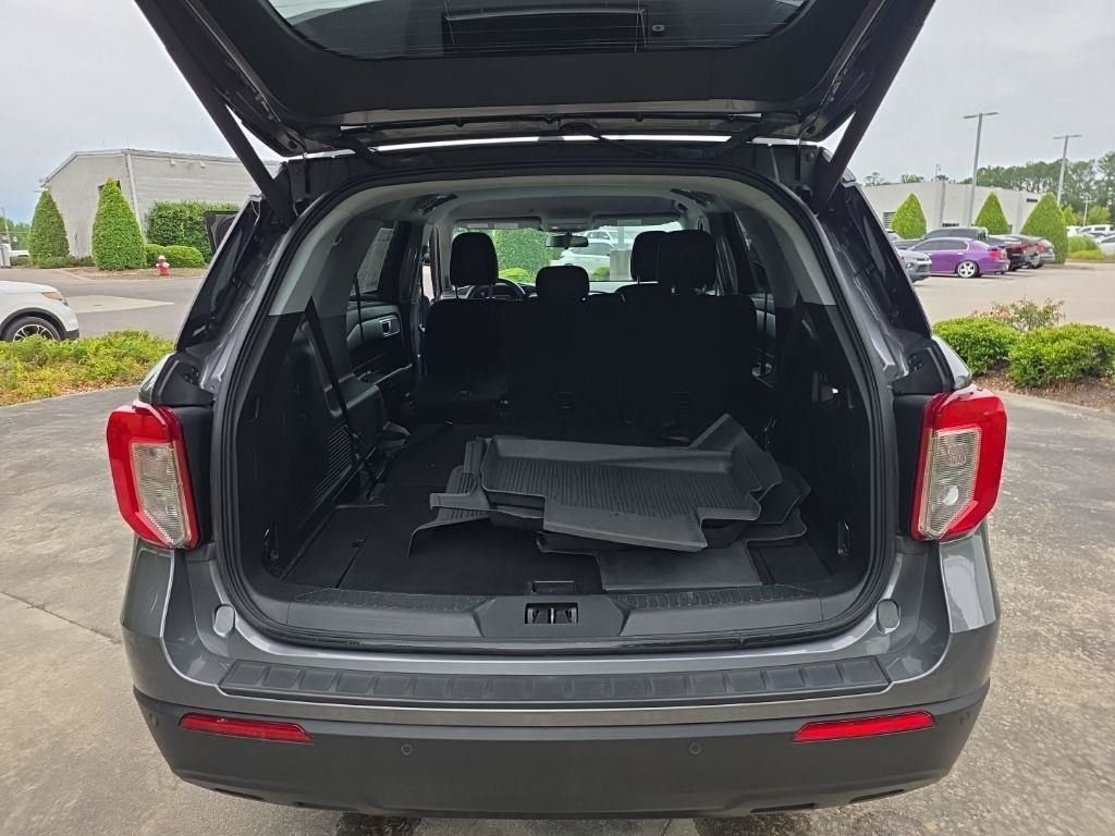 Used 2022 Gray Ford XLT image 35