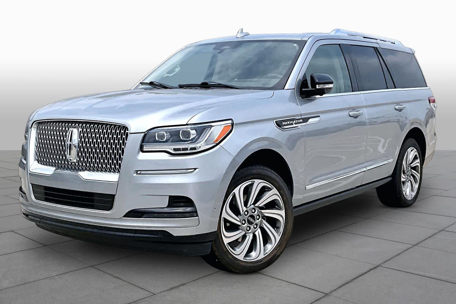 2023 Lincoln Navigator Reserve