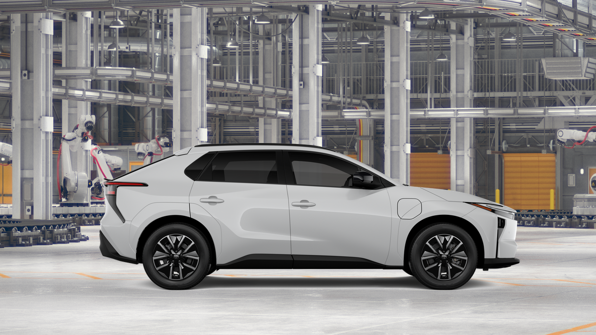 New 2026 Wind Chill Pearl Toyota XLE image 12