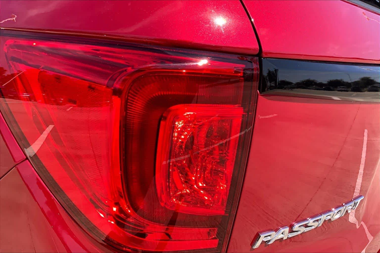Used 2024 Radiant Red Metallic II Honda EX-L image 28