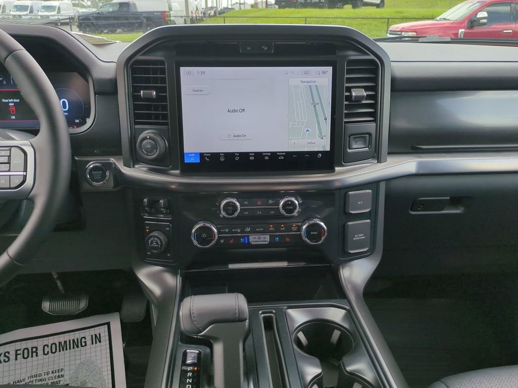 2025 Ford F-150 Lariat - Photo 18