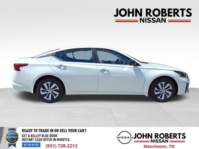 2025 Nissan Altima S - Photo 25