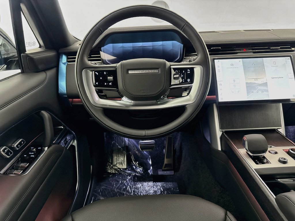 New 2027 Carpathian Grey Land Rover SE image 23