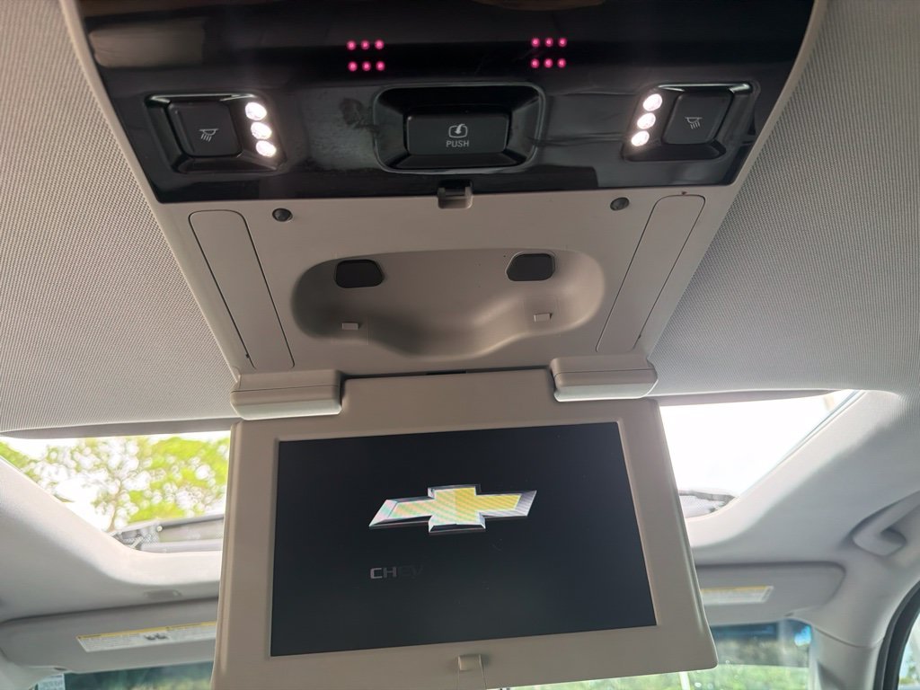 Used 2019 Shadow Gray Metallic Chevrolet LT image 25