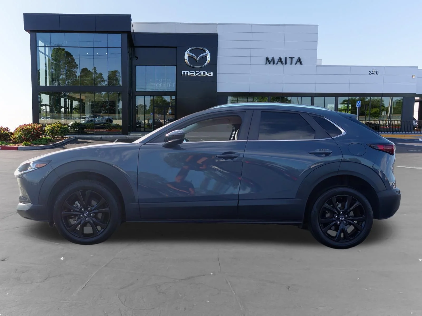 Certified Used 2025 Polymetal Gray Metallic Mazda 2.5 S Carbon Edition image 9
