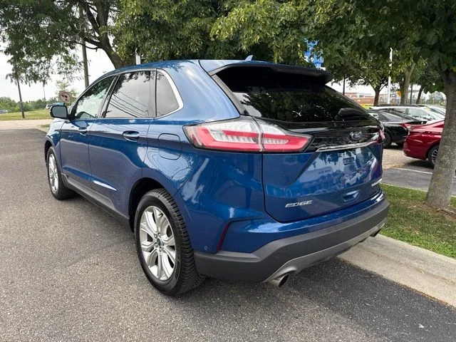 Used 2020 Blue Ford Titanium image 5