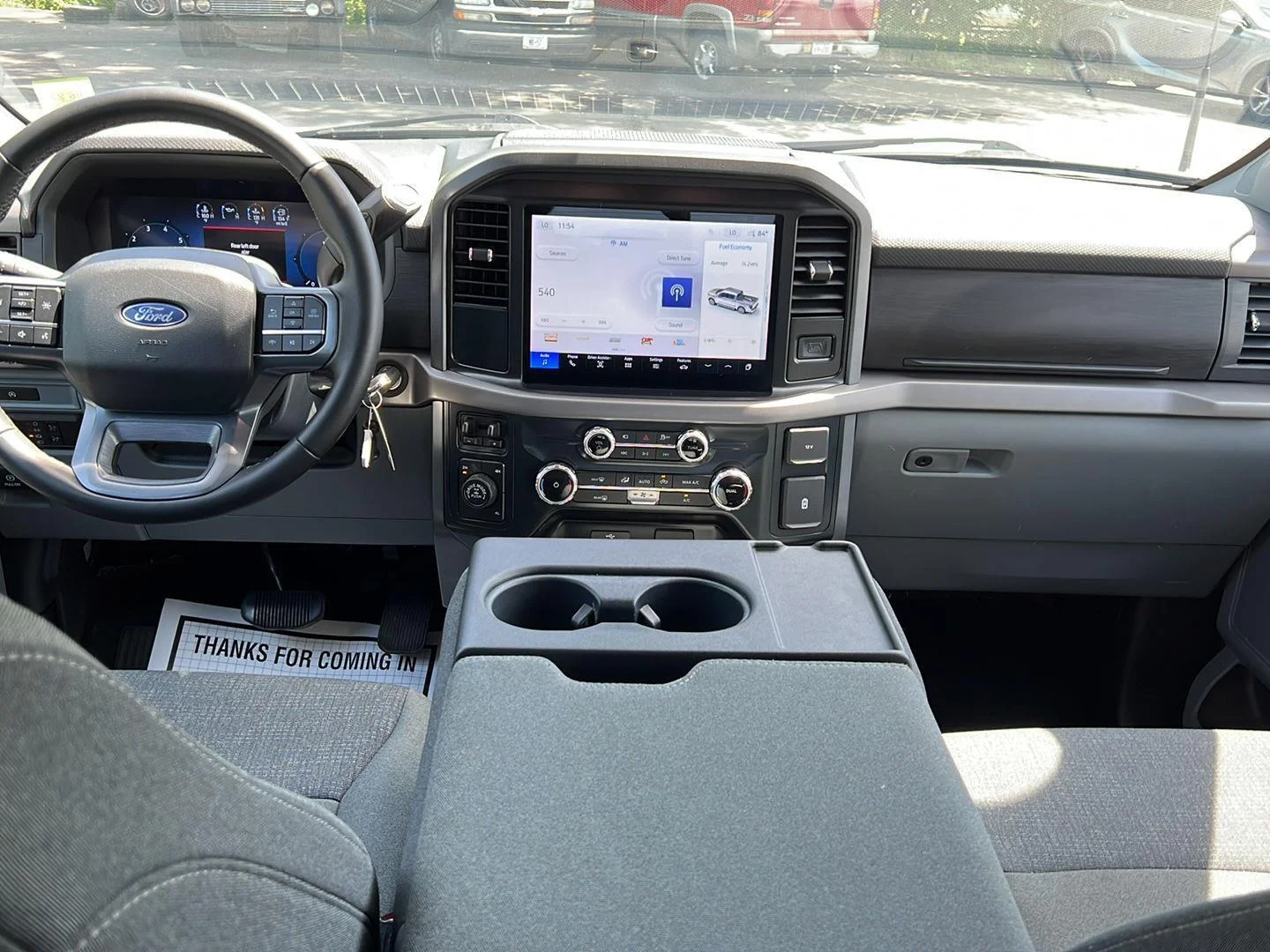 Used 2025 Oxford White Ford XLT image 22