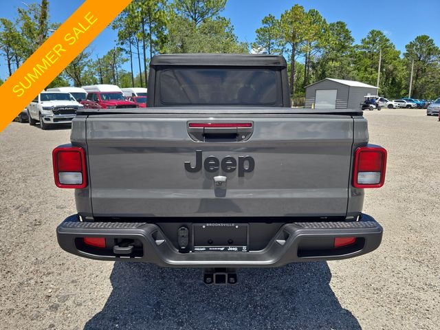 Used 2021 Gray Jeep Sport image 5