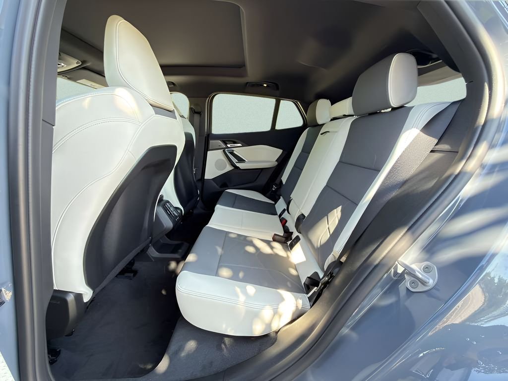 New 2026 Storm Bay Metallic BMW xDrive28i image 21