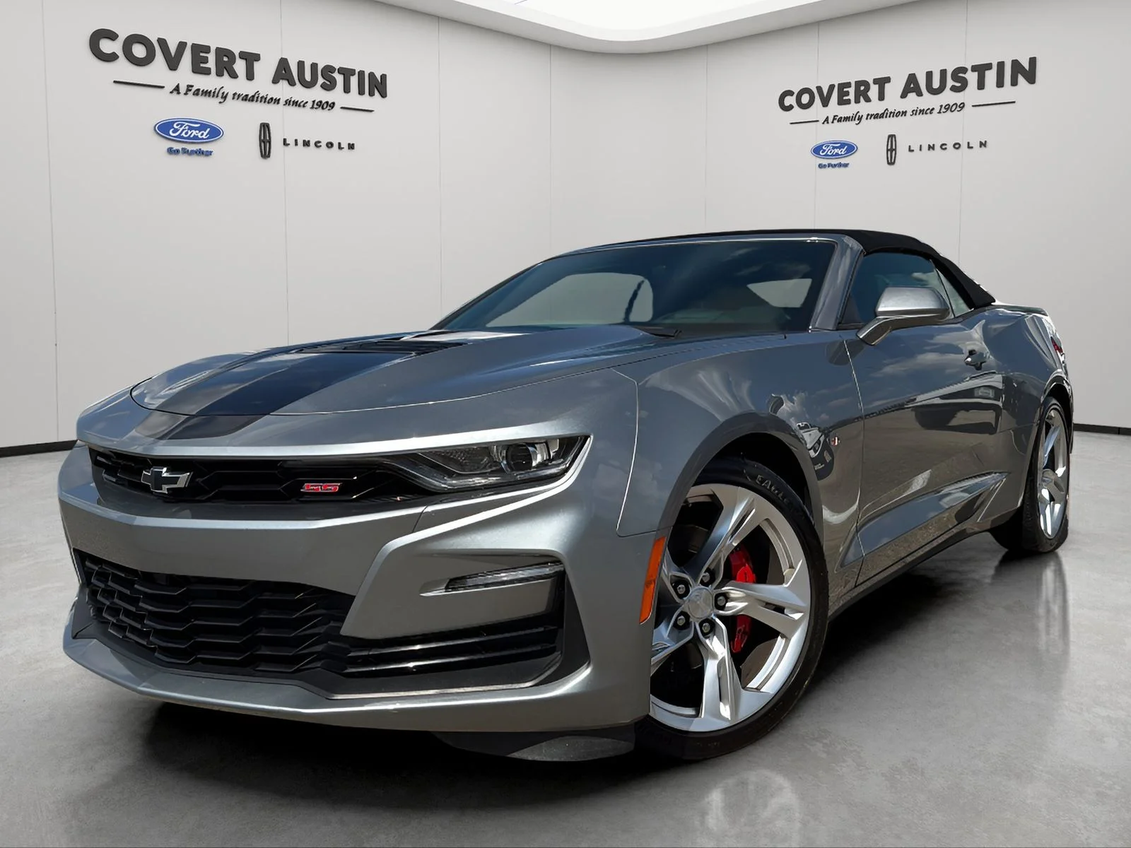 Used 2023 Gray Chevrolet SS image 1