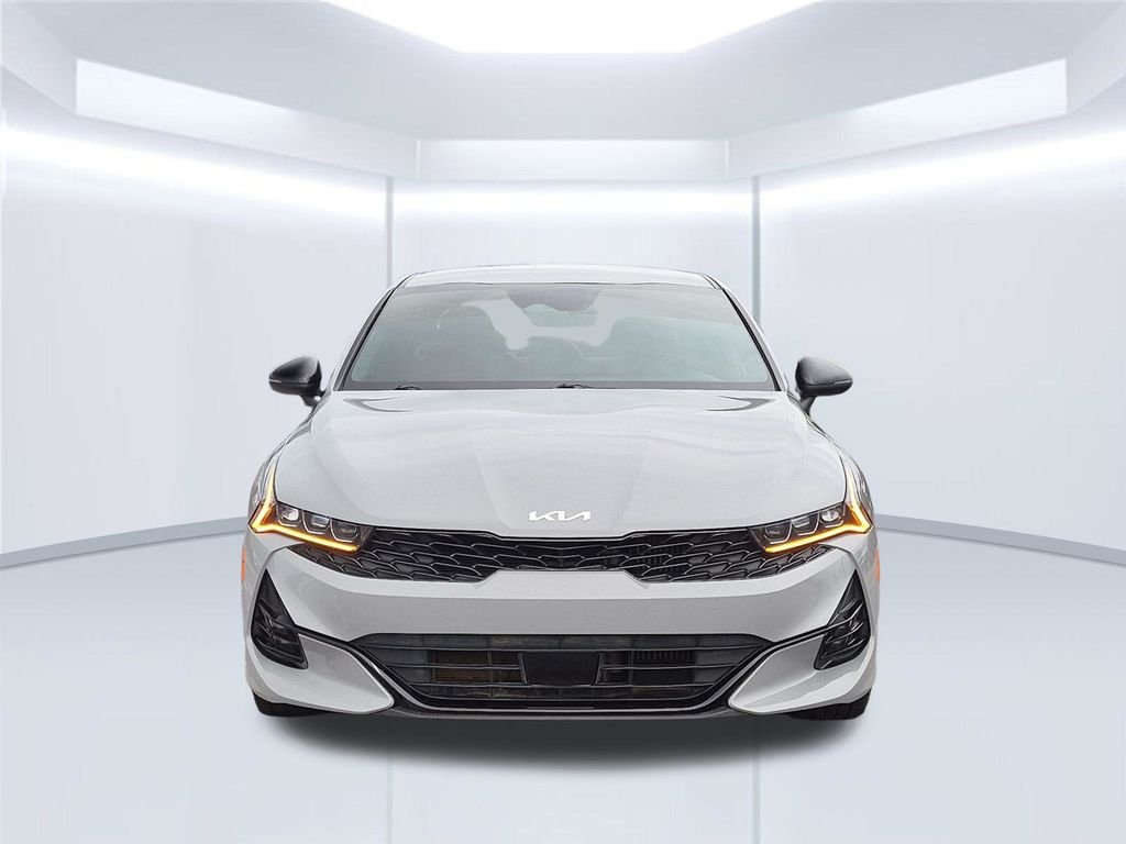 Used 2023 Gray Kia GT-Line image 10