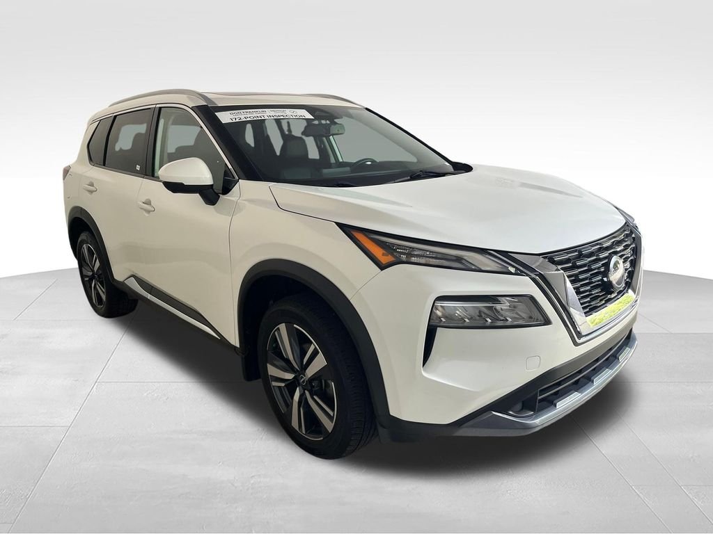 Used 2023 White Nissan SL image 7