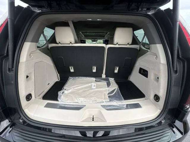 Used 2024 Black Cadillac Sport Platinum image 25