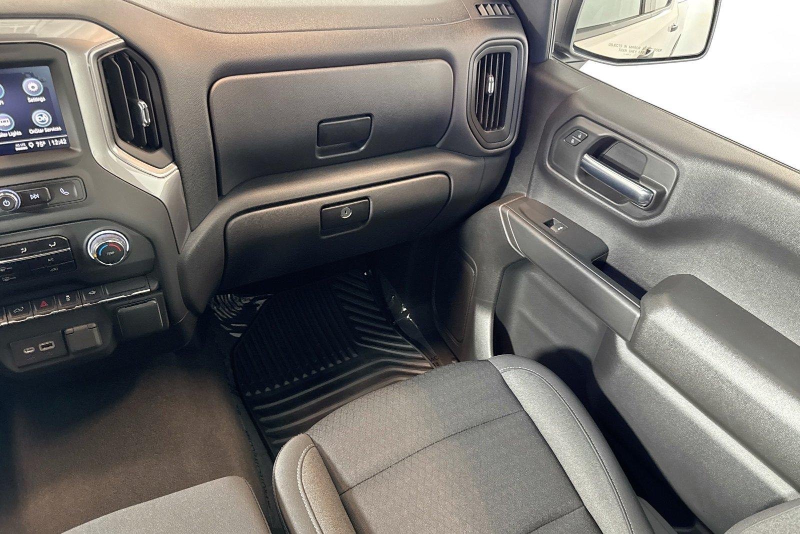 Used 2023 Summit White Chevrolet Custom image 21