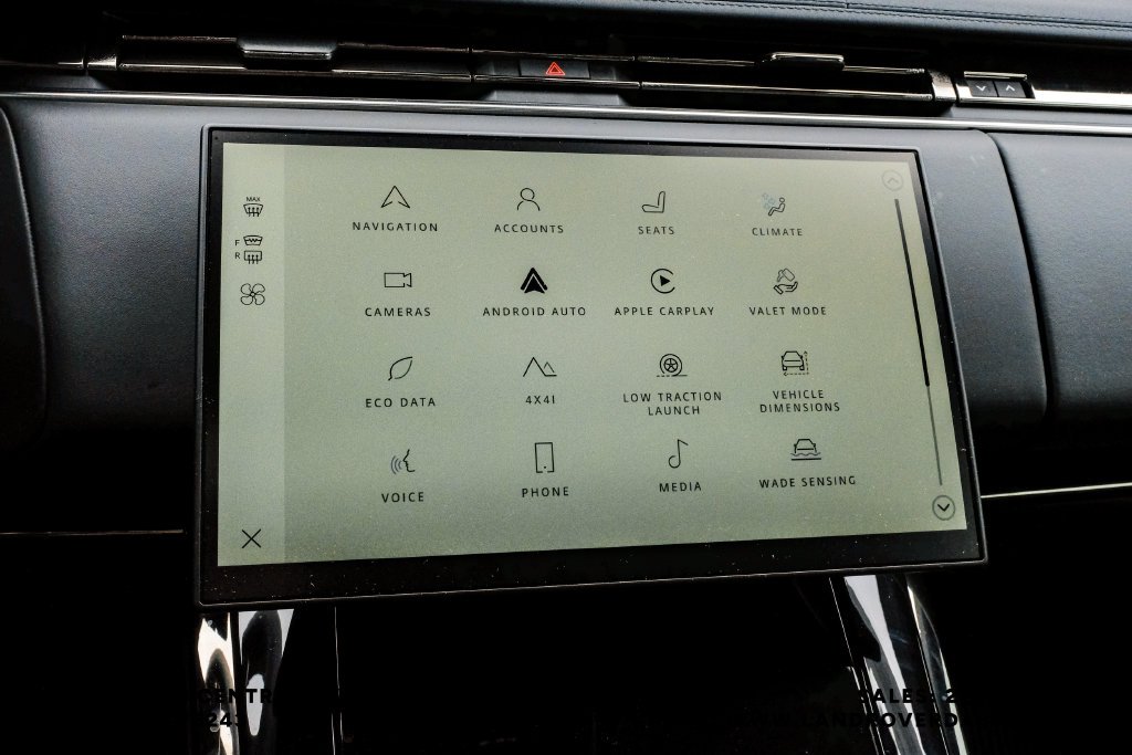 New 2026 Carpathian Gray Land Rover SE image 31