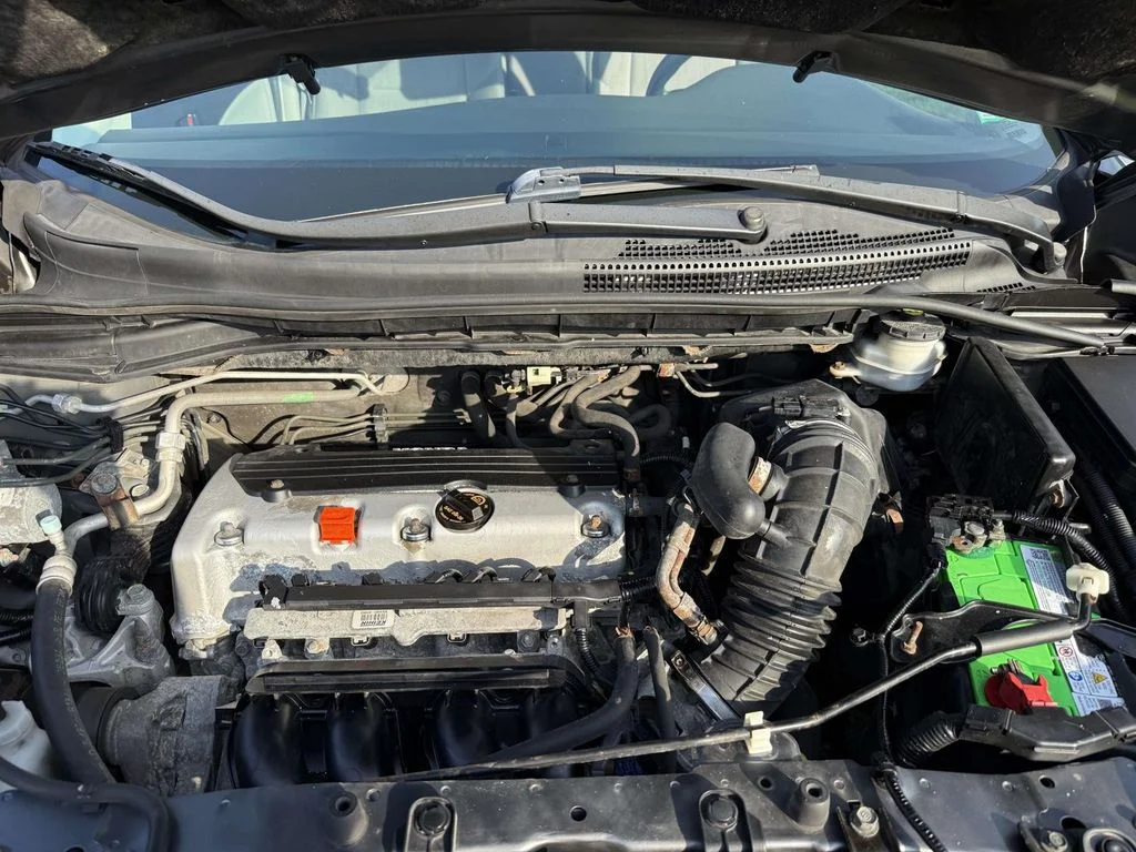 Used 2014 Silver Honda LX image 12