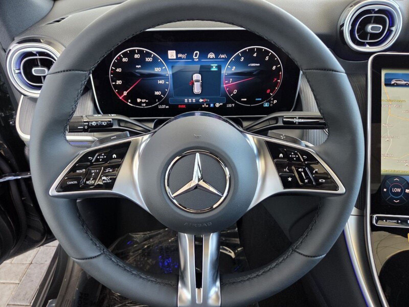 New 2026 Graphite Grey Metallic Mercedes-Benz GLC 300 SUV image 22