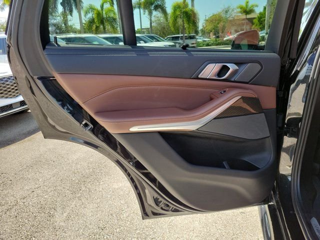 2023 BMW X5 M50i - Photo 10