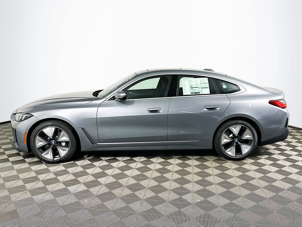 New 2026 Gray Metallic BMW xDrive40 image 8