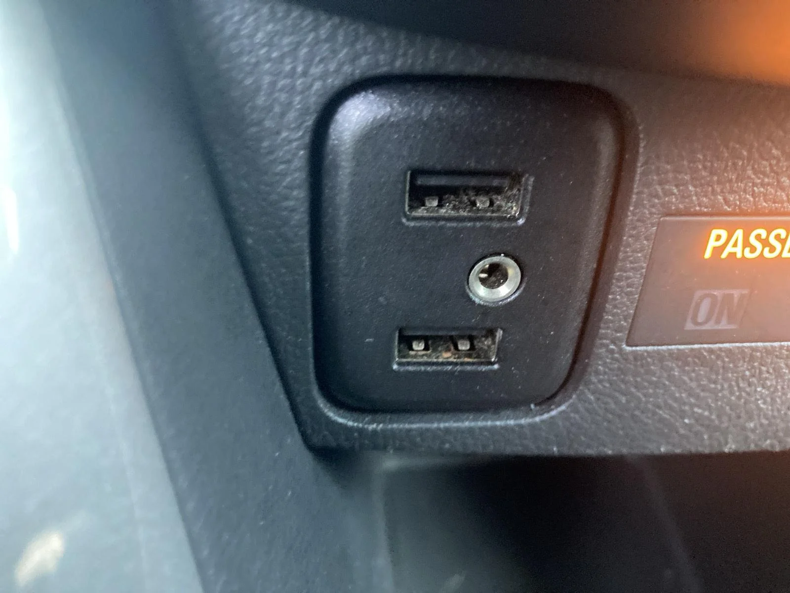 Used 2018 Silver Ice Metallic Chevrolet LT image 20