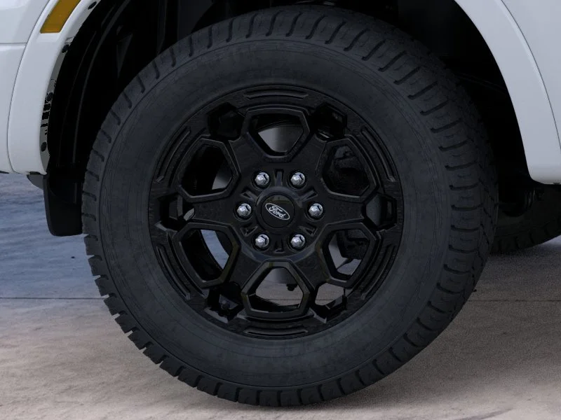 New 2026 Oxford White Ford XLT image 22