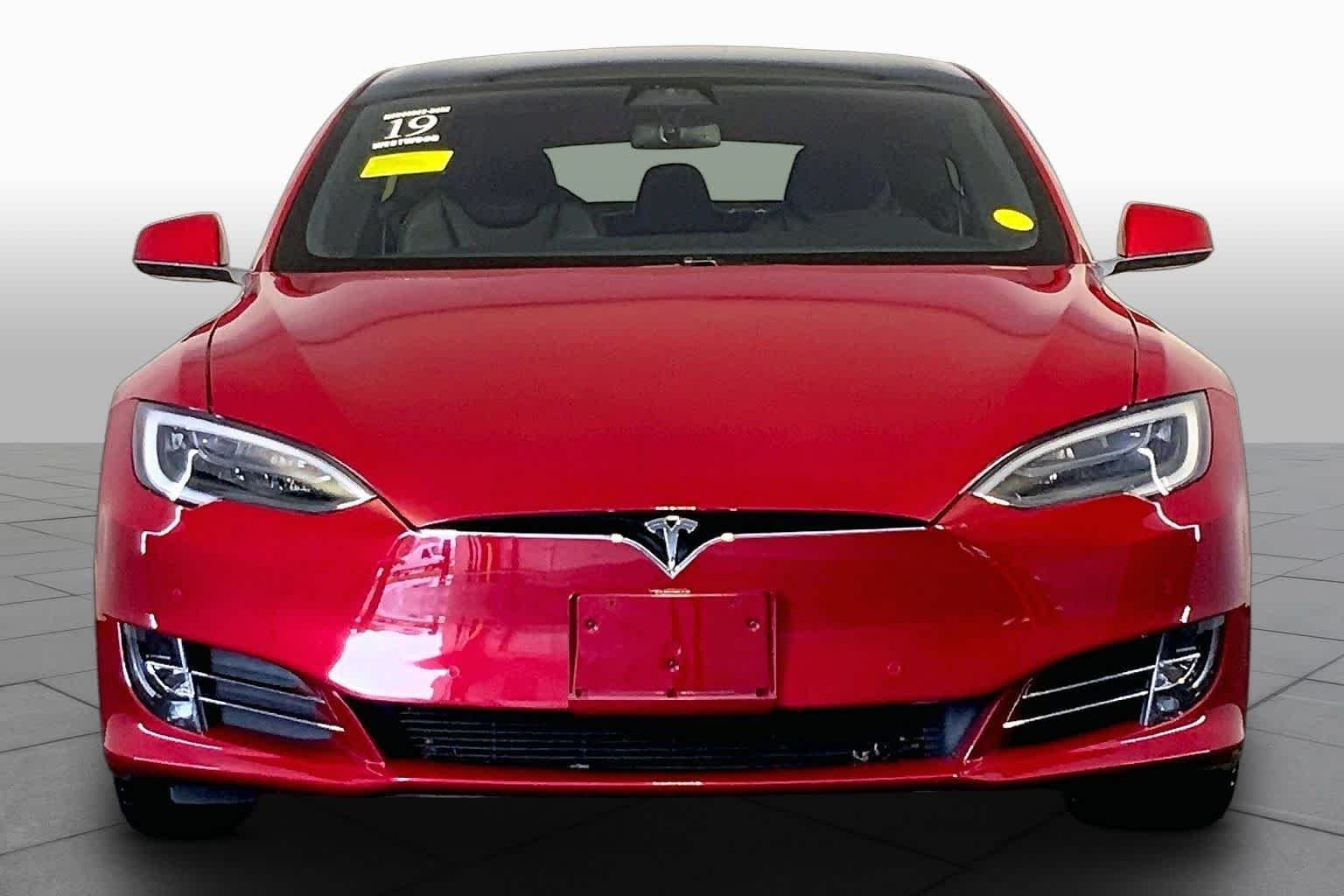Used 2019 Red Multi-Coat Tesla 100D image 3