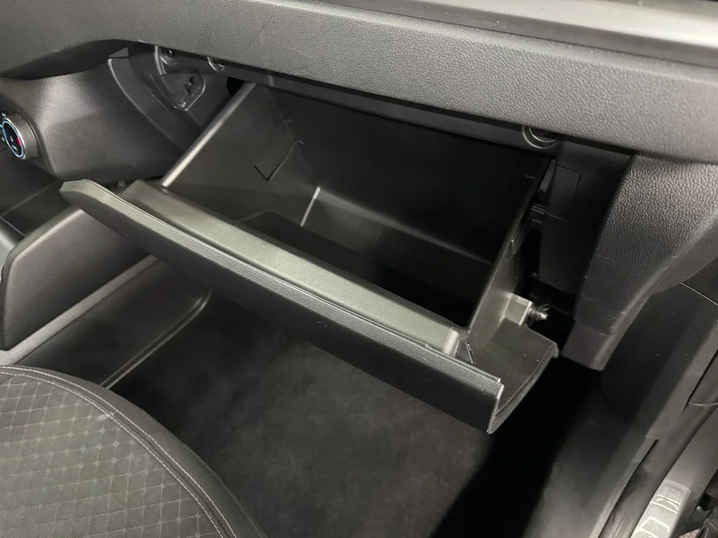 Used 2024 Gray Ford Active image 28