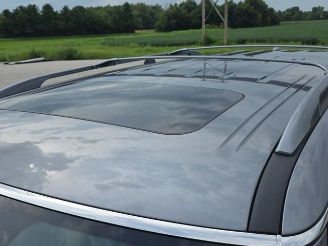 Used 2023 Gun Metallic Nissan SL image 29
