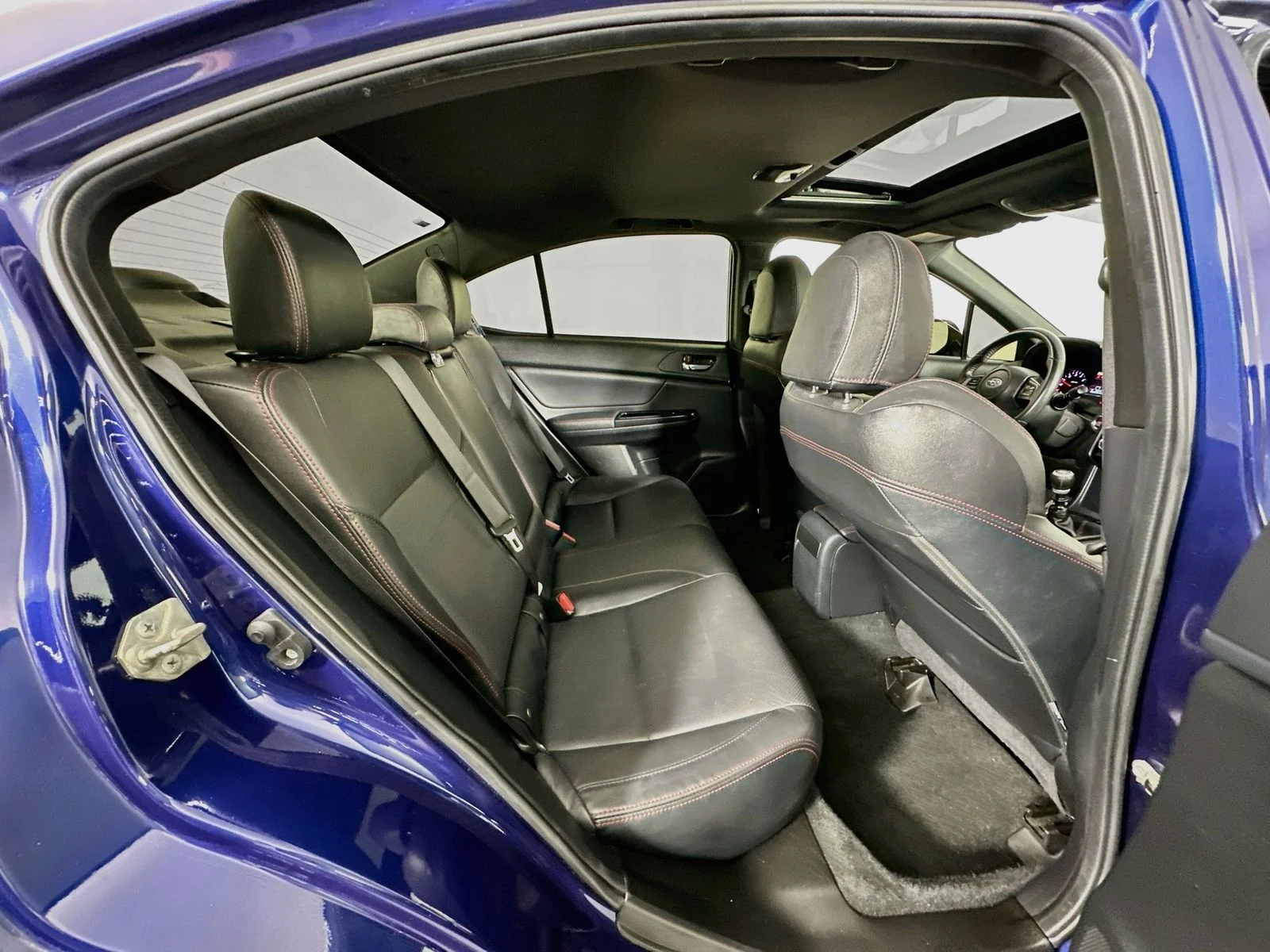 Used 2019 Blue Subaru Limited image 25