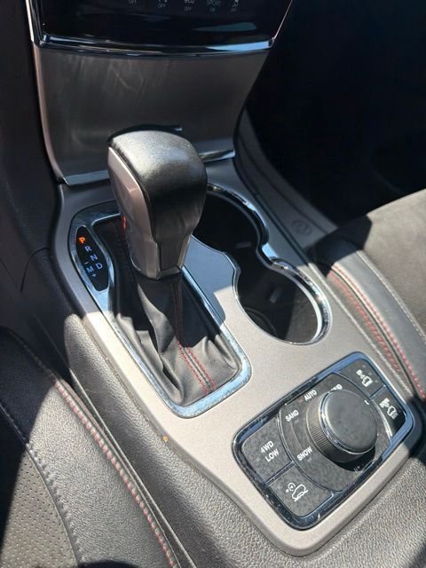 Used 2021 White Jeep Trailhawk image 26