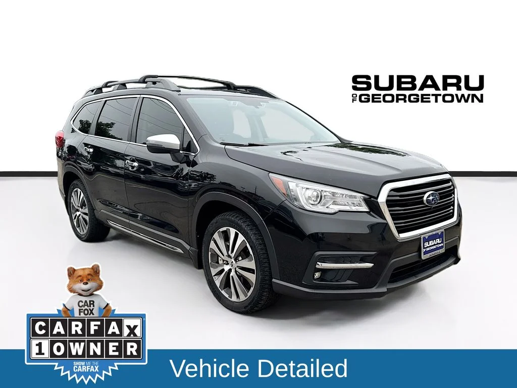 2022 Subaru Ascent Touring's photo