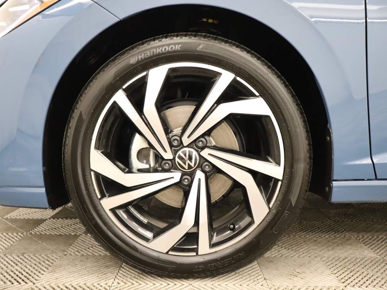 New 2026 Monterey Blue Pearl Volkswagen SEL image 6