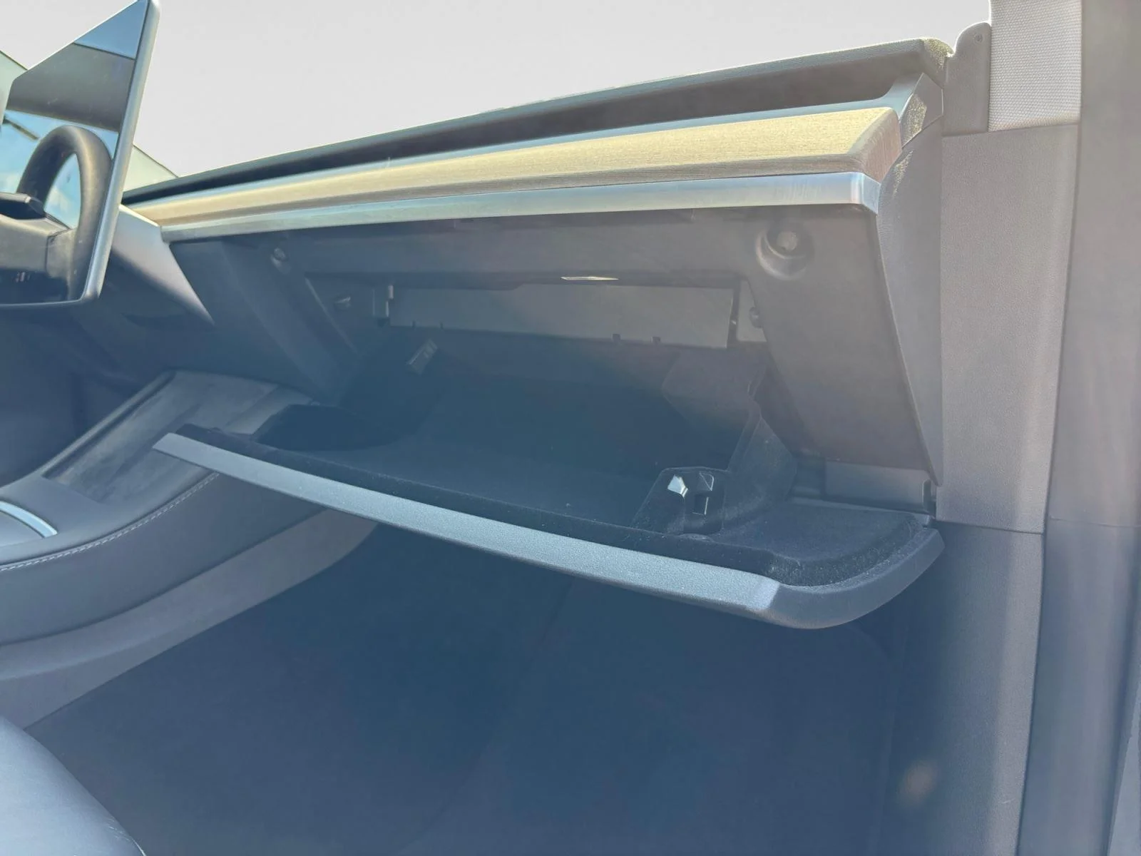 Used 2023  Tesla Performance image 48