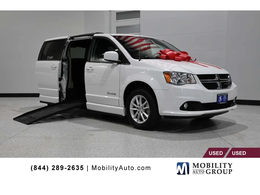 2019 Dodge Grand Caravan SXT's photo