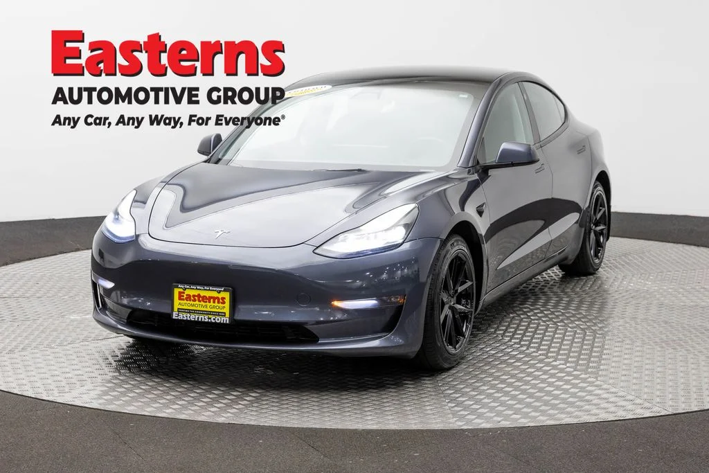 Used 2022 Gray Tesla Long Range image 1