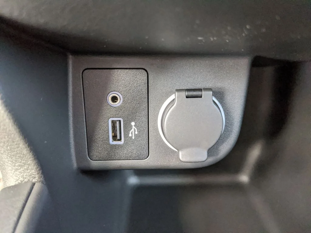 Used 2025 Black Nissan S image 32