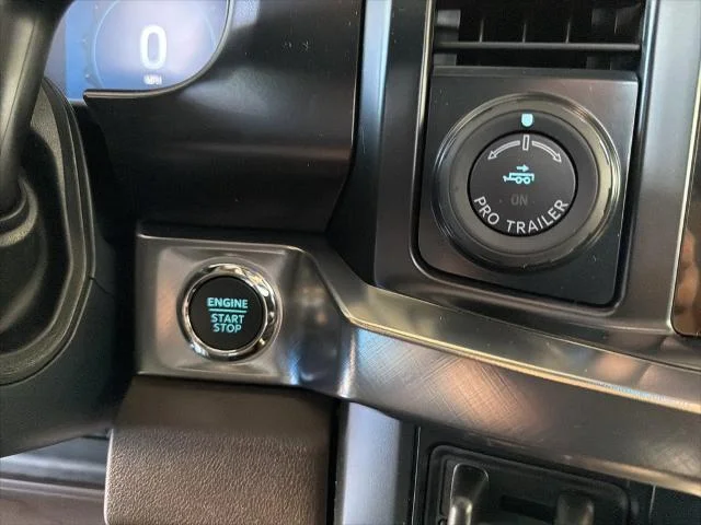 New 2026 Glacier Gray Metallic Tri-Coat Ford F-250® King Ranch® image 55