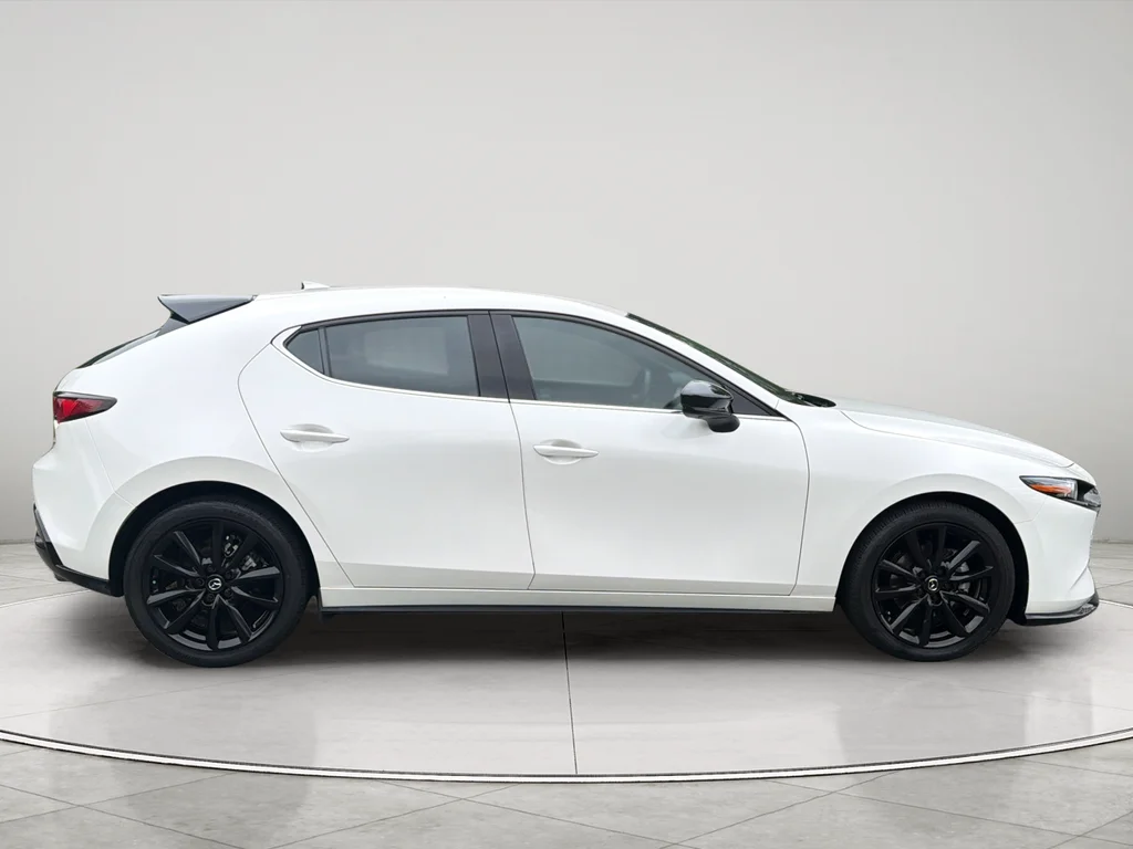 Certified Used 2025 Snowflake White Pearl Mazda 2.5 Turbo Premium Plus Package image 6