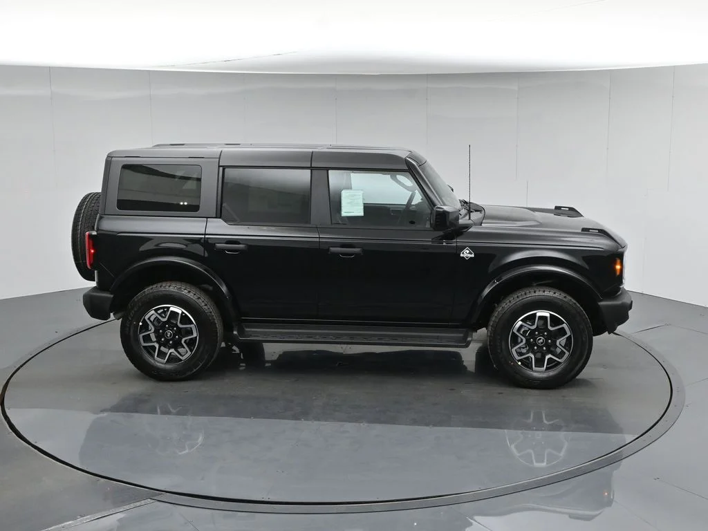 New 2026 Black Ford Outer Banks image 53