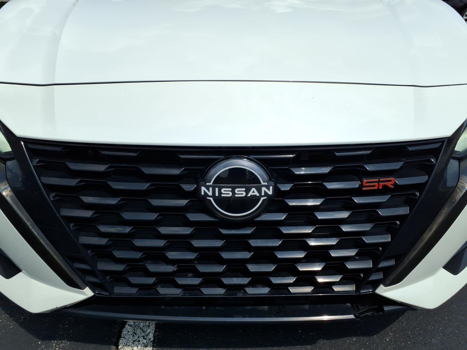 Used 2023 Pearl White Tricoat Nissan 2.5 SR image 15