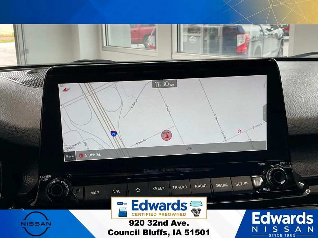 Used 2022 Blue Kia EX image 21