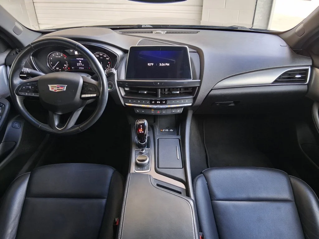 Used 2022 BLACK RAVEN Cadillac Premium Luxury image 8