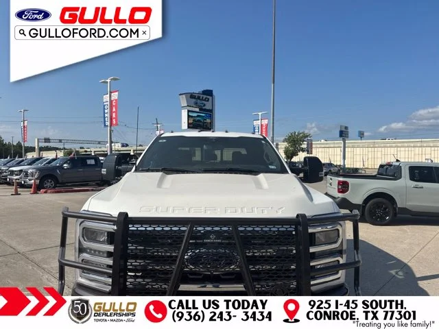 Used 2024 Star White Ford King Ranch image 3